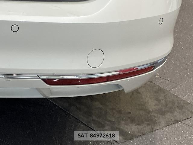 VolksWagen PASSAT VARIANT 2020-11 8247160-26