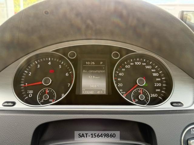 VolksWagen PASSAT VARIANT 2015-03 8247161-20