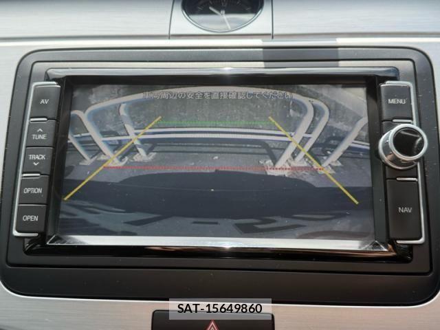 VolksWagen PASSAT VARIANT 2015-03 8247161-25
