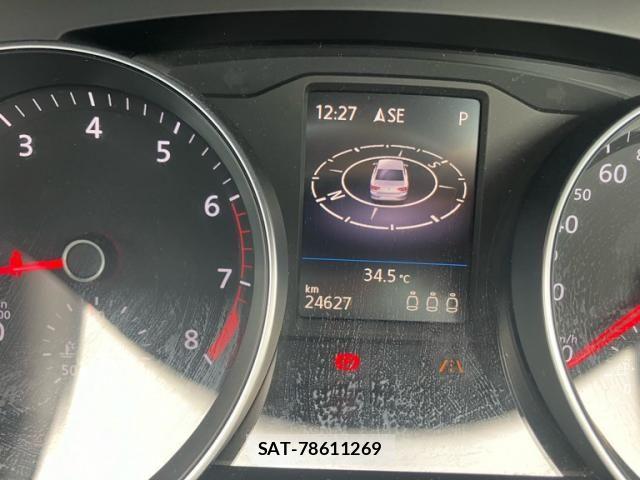 VolksWagen PASSAT VARIANT 2016-03 8318090-18