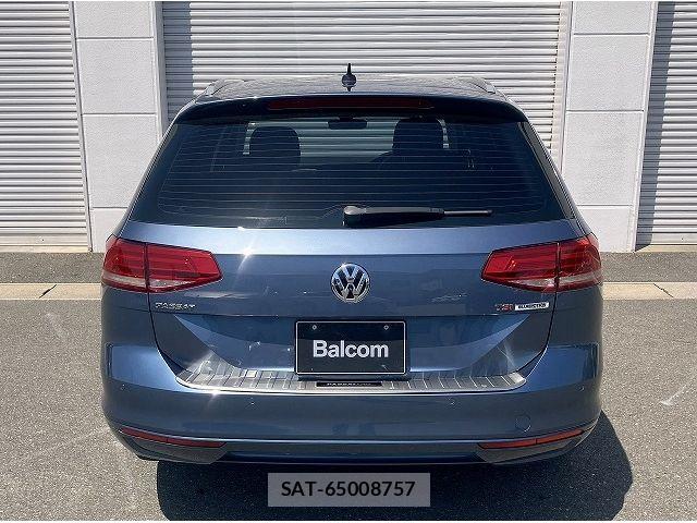 VolksWagen PASSAT VARIANT 2015-12 8318092-19