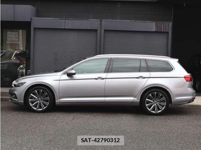 VolksWagen PASSAT VARIANT 2024-06 8355894-5