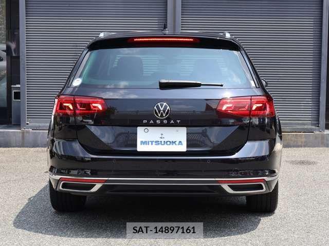 VolksWagen PASSAT VARIANT 2024-09 8355893-7