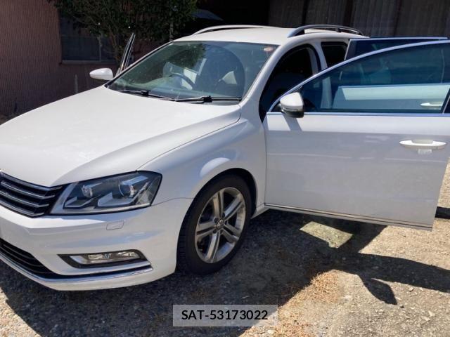 VolksWagen PASSAT VARIANT 2014-09 8369747-1