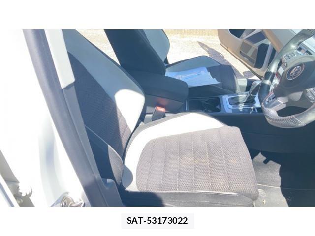 VolksWagen PASSAT VARIANT 2014-09 8369747-19