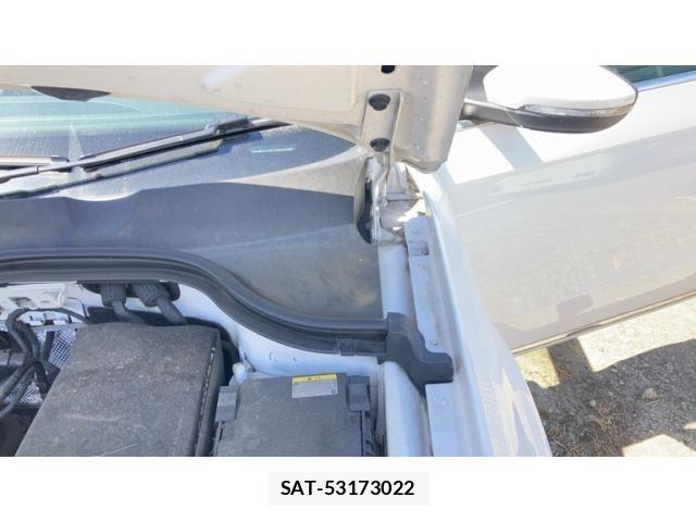 VolksWagen PASSAT VARIANT 2014-09 8369747-21