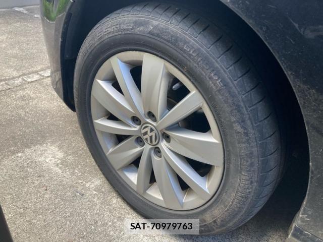 VolksWagen PASSAT VARIANT 2012-03 8369749-9