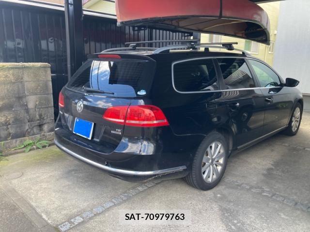 VolksWagen PASSAT VARIANT 2012-03 8369749-4