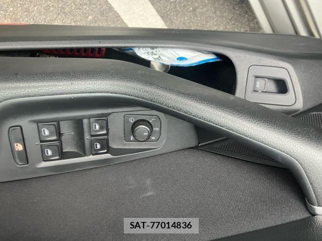 VolksWagen PASSAT VARIANT 2016-05 8369746-17