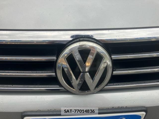 VolksWagen PASSAT VARIANT 2016-05 8369746-5