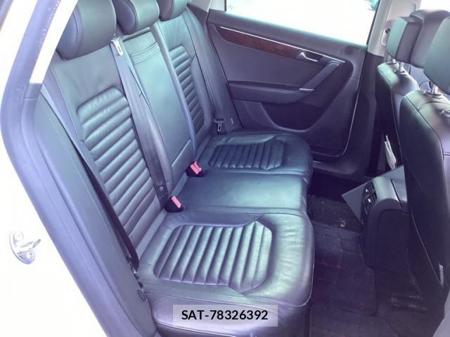 VolksWagen PASSAT VARIANT 2012-01 8415861-15