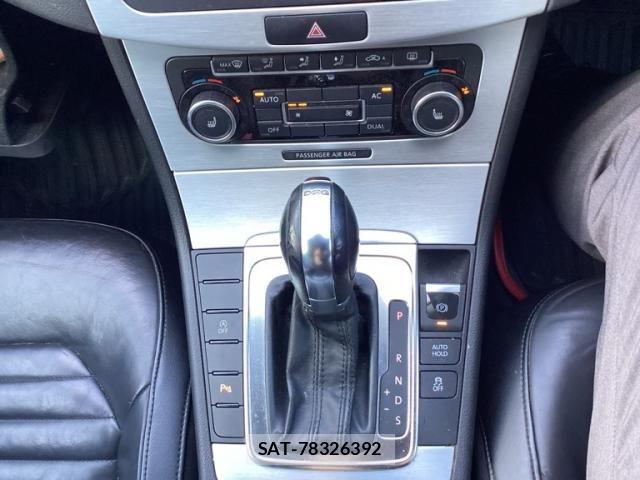 VolksWagen PASSAT VARIANT 2012-01 8415861-22