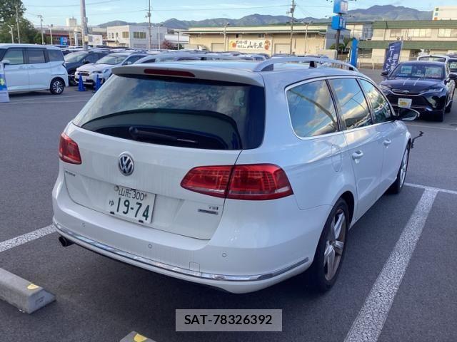 VolksWagen PASSAT VARIANT 2012-01 8415861-4