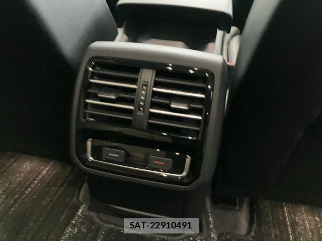 VolksWagen PASSAT VARIANT 2017-10 8439109-10