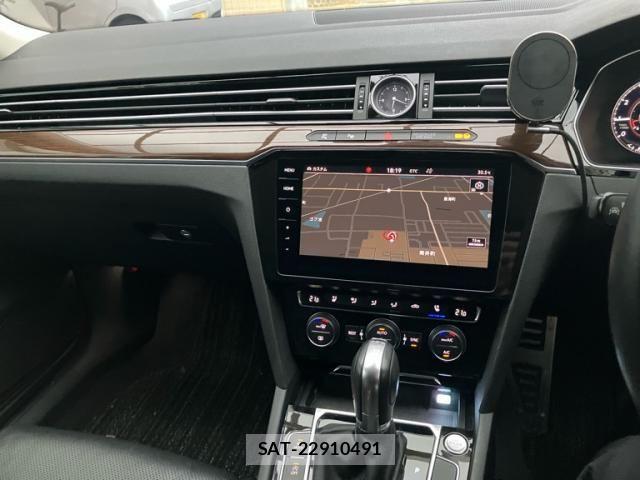 VolksWagen PASSAT VARIANT 2017-10 8439109-14