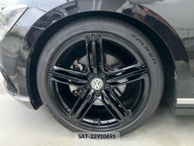 VolksWagen PASSAT VARIANT 2017-10 8439109-5