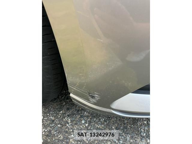 VolksWagen PASSAT VARIANT 2016-05 8458772-3