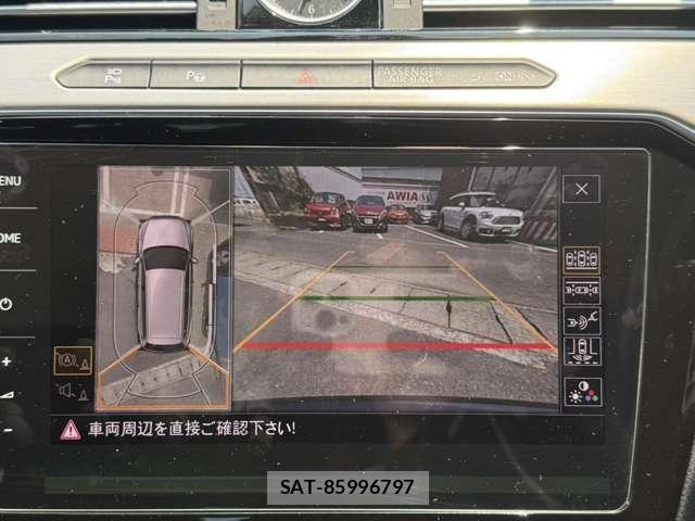 VolksWagen PASSAT VARIANT 2017-09 8564098-16