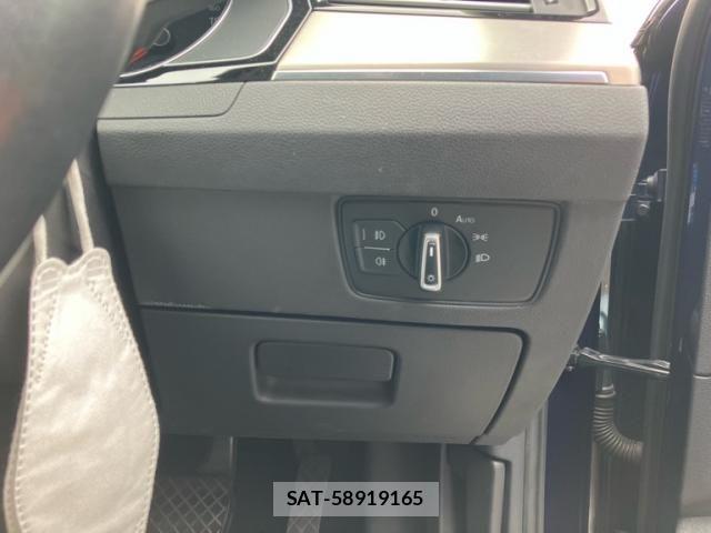 VolksWagen PASSAT VARIANT 2018-02 8564102-20