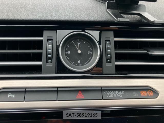 VolksWagen PASSAT VARIANT 2018-02 8564102-26