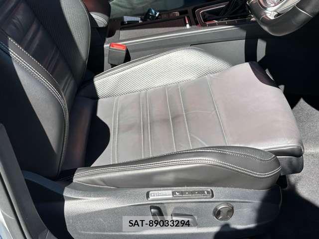 VolksWagen PASSAT VARIANT 2017-03 8564101-10