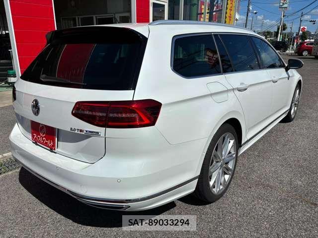 VolksWagen PASSAT VARIANT 2017-03 8564101-1