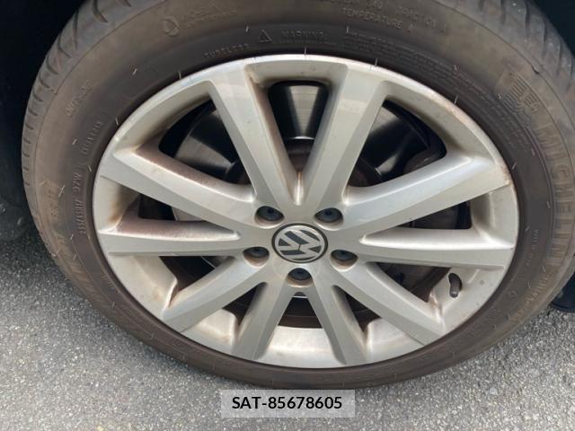 VolksWagen PASSAT VARIANT 2006-11 8662416-9