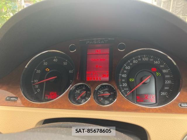 VolksWagen PASSAT VARIANT 2006-11 8662416-15