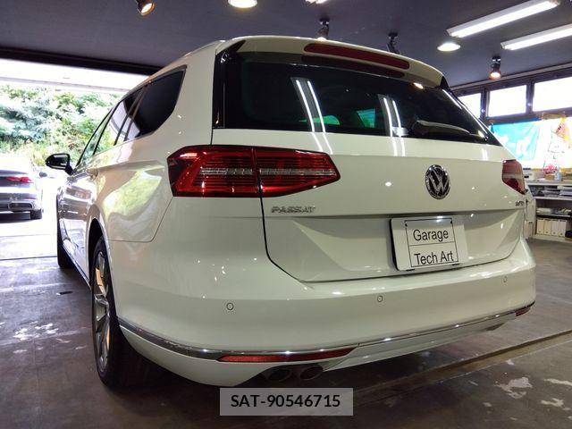 VolksWagen PASSAT VARIANT 2019-08 8662415-6