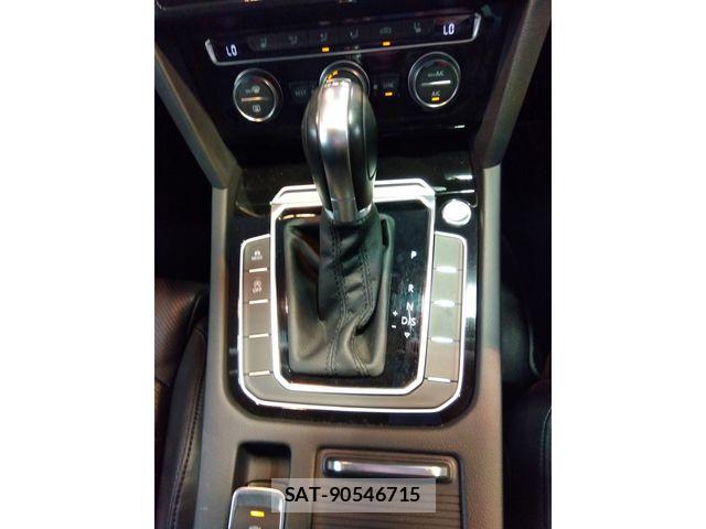 VolksWagen PASSAT VARIANT 2019-08 8662415-8