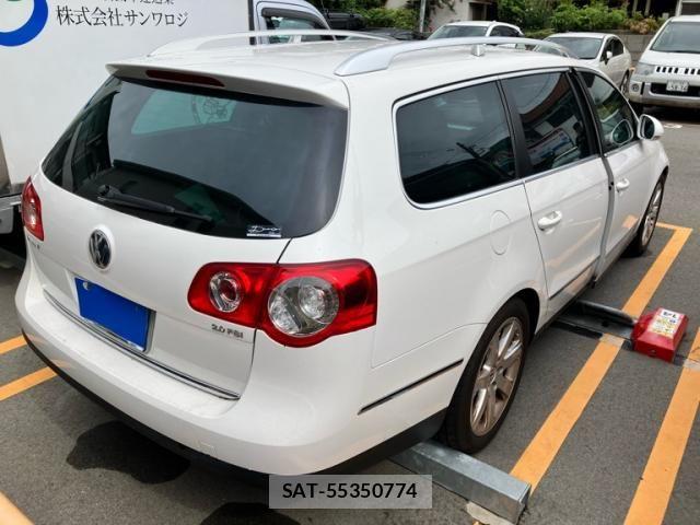 VolksWagen PASSAT VARIANT 2007-11 8746864-3
