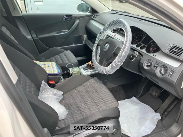 VolksWagen PASSAT VARIANT 2007-11 8746864-4