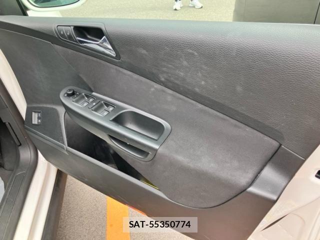 VolksWagen PASSAT VARIANT 2007-11 8746864-5