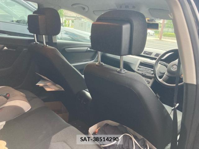 VolksWagen PASSAT VARIANT 2013-12 8746866-18