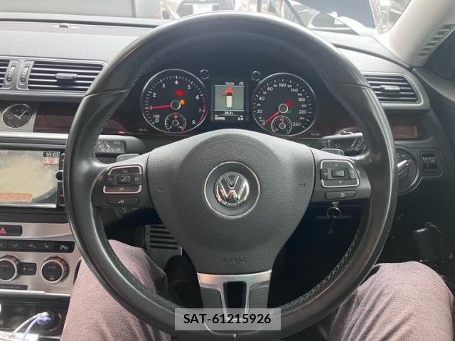 VolksWagen PASSAT VARIANT 2014-12 8832514-15