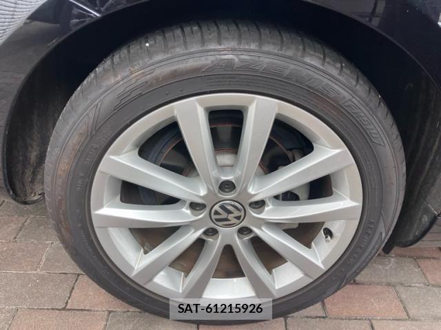VolksWagen PASSAT VARIANT 2014-12 8832514-5