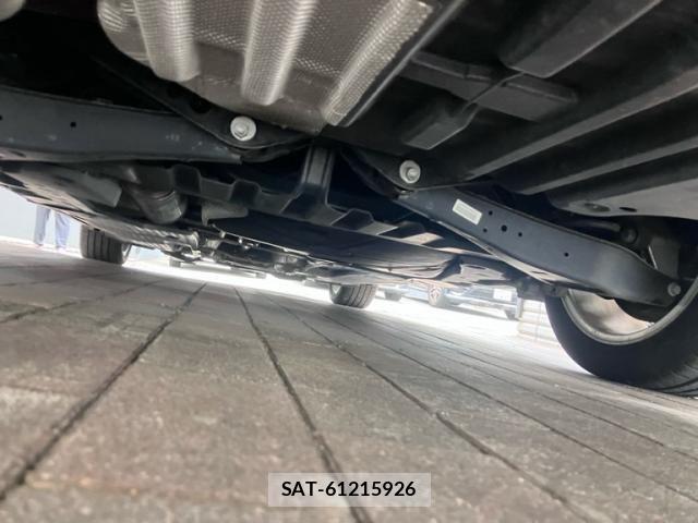 VolksWagen PASSAT VARIANT 2014-12 8832514-6
