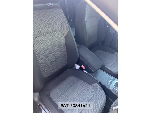 VolksWagen PASSAT VARIANT 2013-09 8832513-13