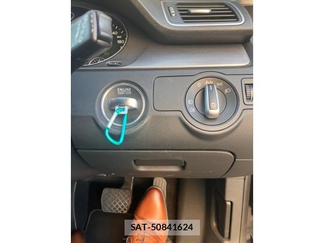 VolksWagen PASSAT VARIANT 2013-09 8832513-20