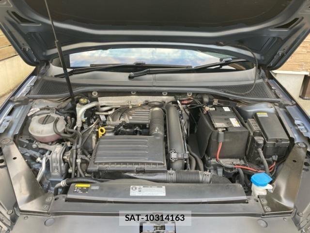 VolksWagen PASSAT VARIANT 2016-03 8851087-11