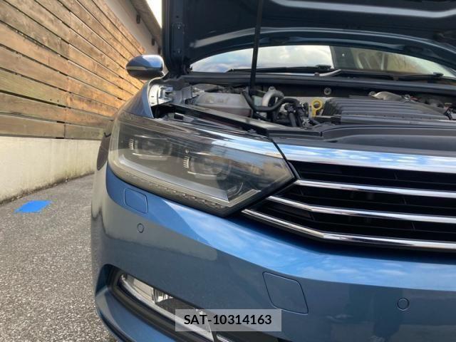 VolksWagen PASSAT VARIANT 2016-03 8851087-12