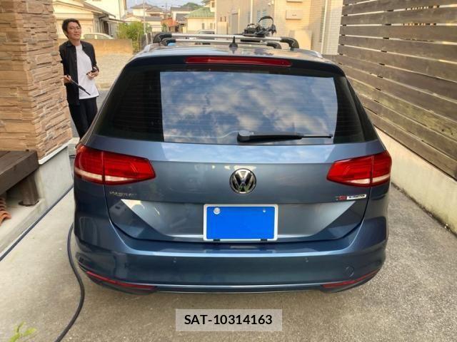 VolksWagen PASSAT VARIANT 2016-03 8851087-8