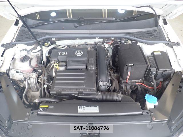 VolksWagen PASSAT VARIANT 2016-08 8872402-24