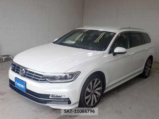 VolksWagen PASSAT VARIANT 2016-08 8872402-6