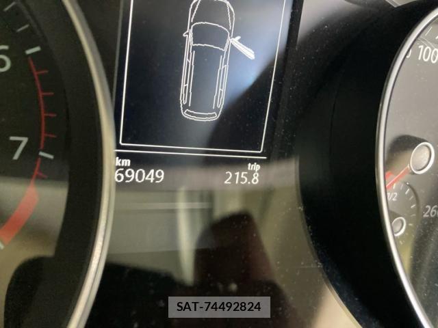 VolksWagen PASSAT VARIANT 2015-11 8882983-12