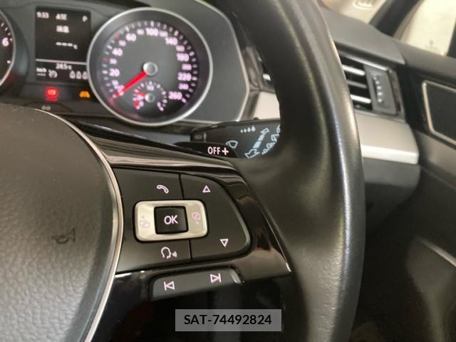 VolksWagen PASSAT VARIANT 2015-11 8882983-14
