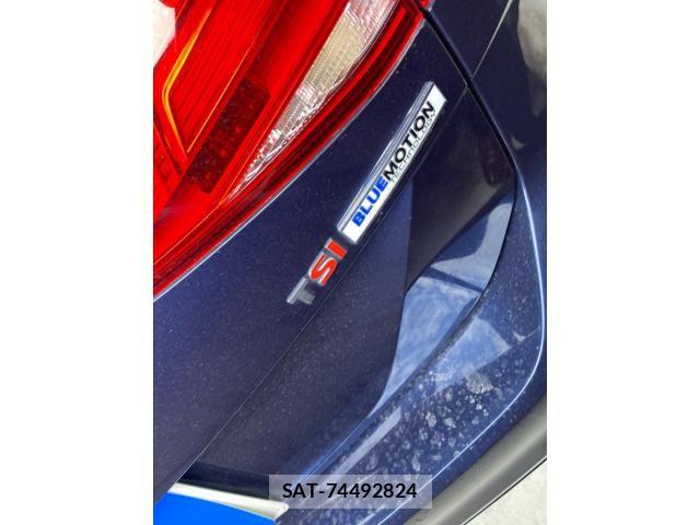 VolksWagen PASSAT VARIANT 2015-11 8882983-7