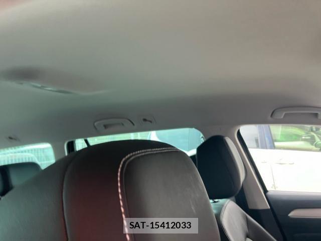 VolksWagen PASSAT VARIANT 2021-09 8882982-11