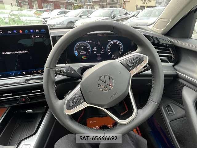 VolksWagen PASSAT WAGON 2025-02 1049390-11