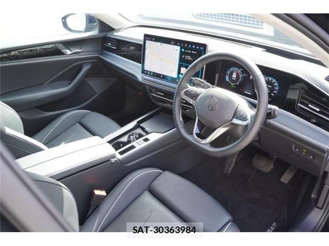 VolksWagen PASSAT WAGON 2024-11 8076146-24